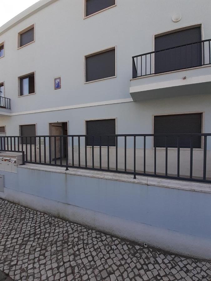 Lisbon Tagus River 2 Suites Private Pool D Almada Exterior foto